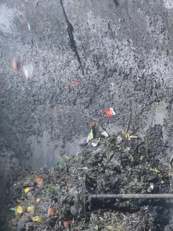 米林污水池清理