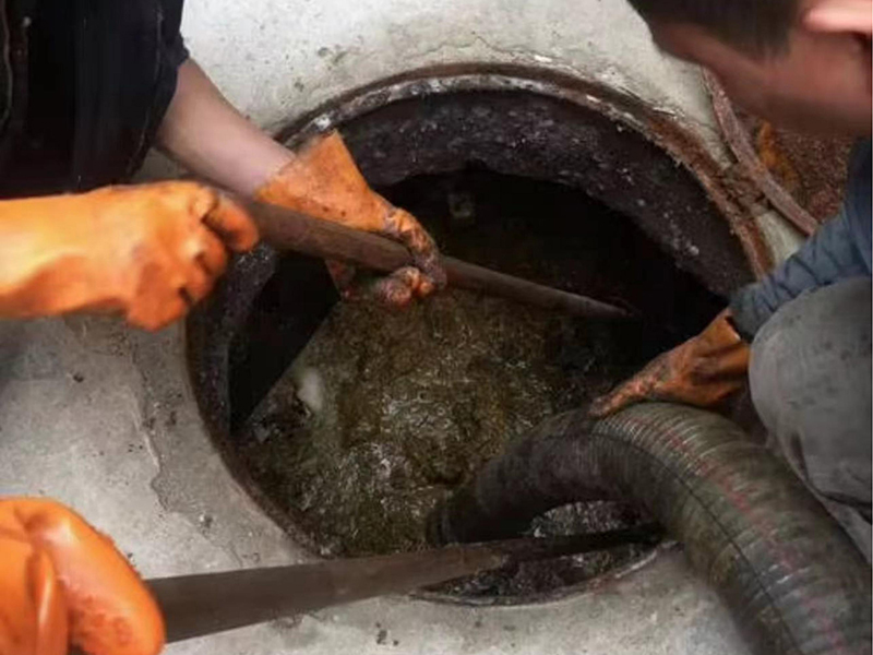 米林化油池、化粪池清理要做哪些安全措施？